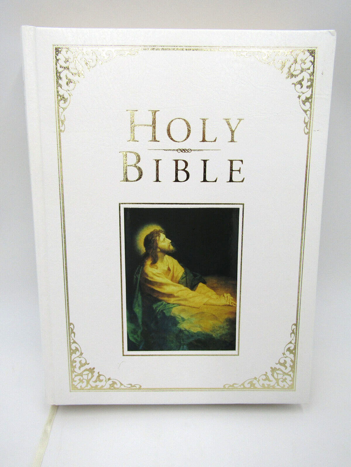 KJV Family Bible, Deluxe White Bonded Leather-Over-Board, Red Letter