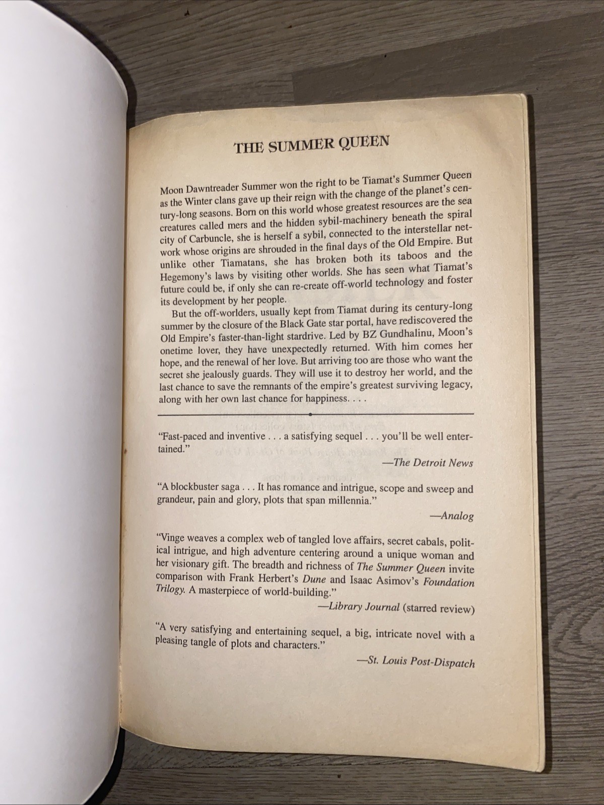 The Summer Queen Joan D. Vinge Paperback TOR Vintage 2003