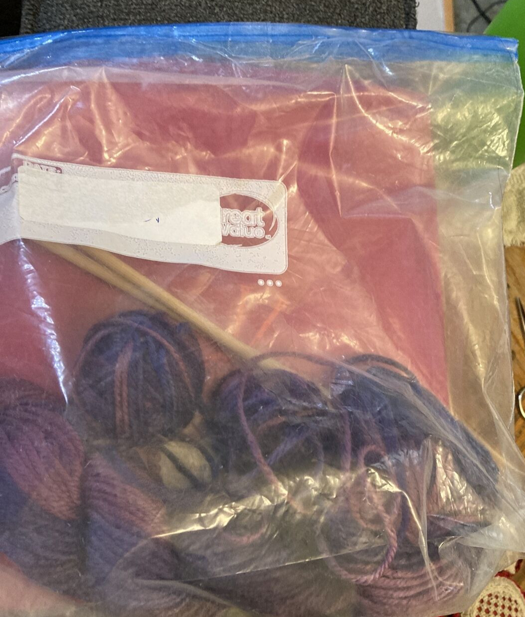 Klutz Knitting : Learn to Knit 6 Great Projects~Anne Akers Johnson 2004