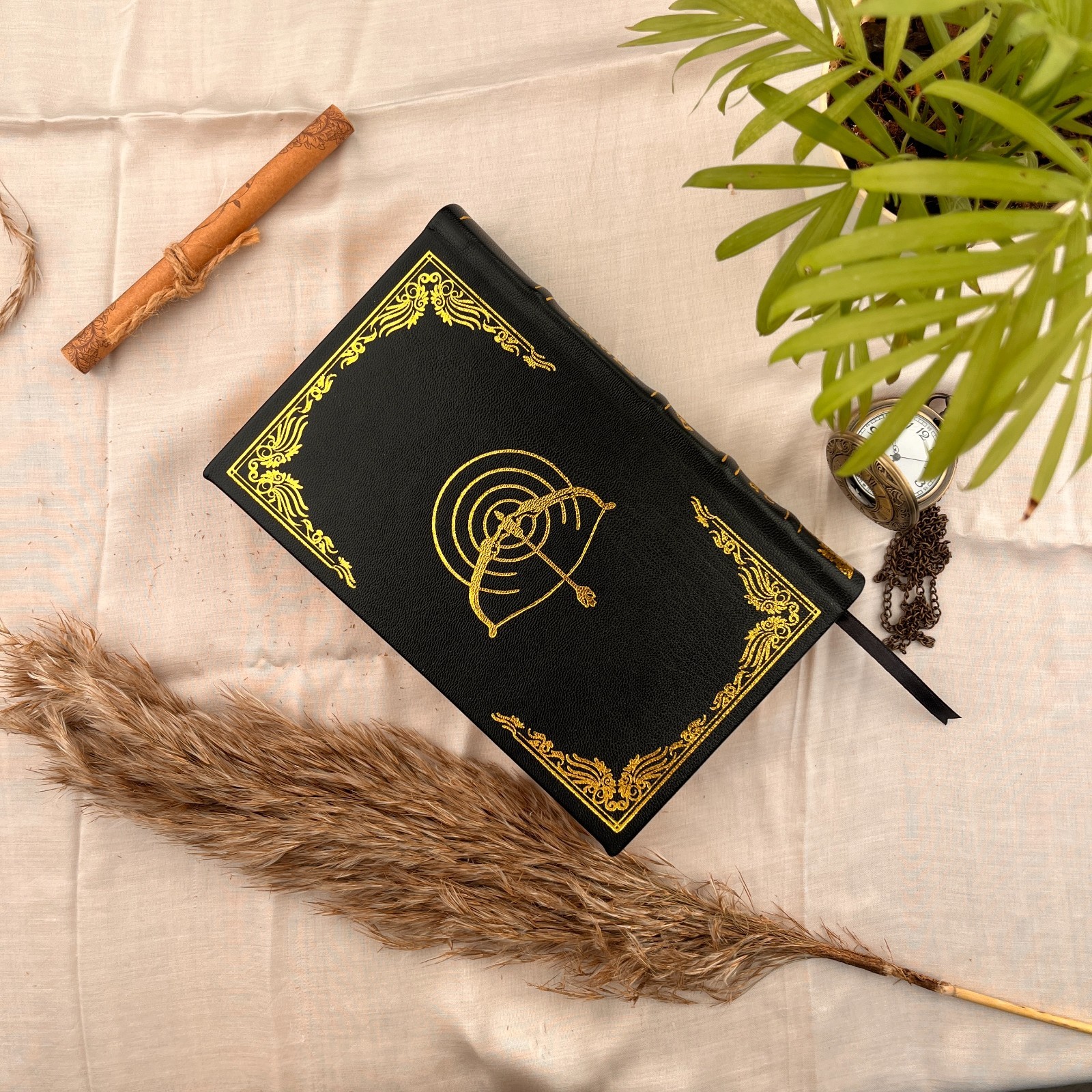 The Hunger Games Special Edition [Premium Leather Bound]