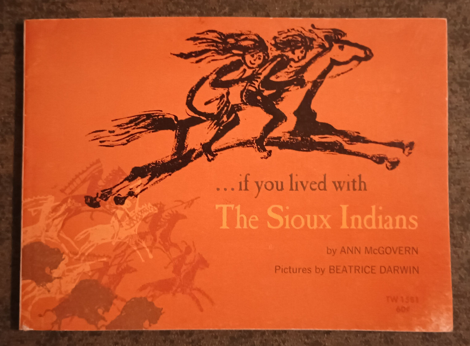 … If You Lived with the Sioux Indians Ann McGovern PB book 1972 1st printing
