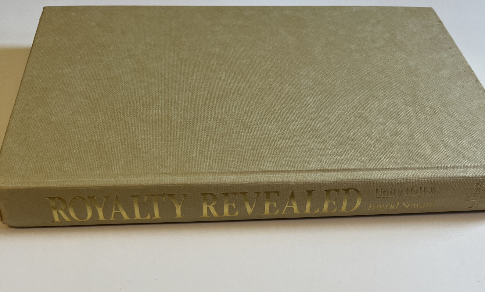 Princess Diana Royalty Revealed Ingrid Seward Unity Hall 1st US Ed Print 1989 HC
