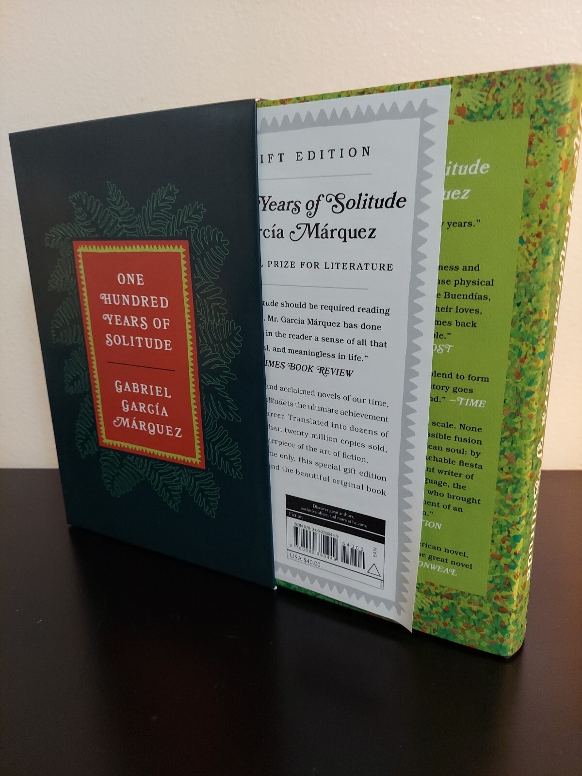 One Hundred Years of Solitude Slipcased Edition by Gabriel García Márquez (2014,