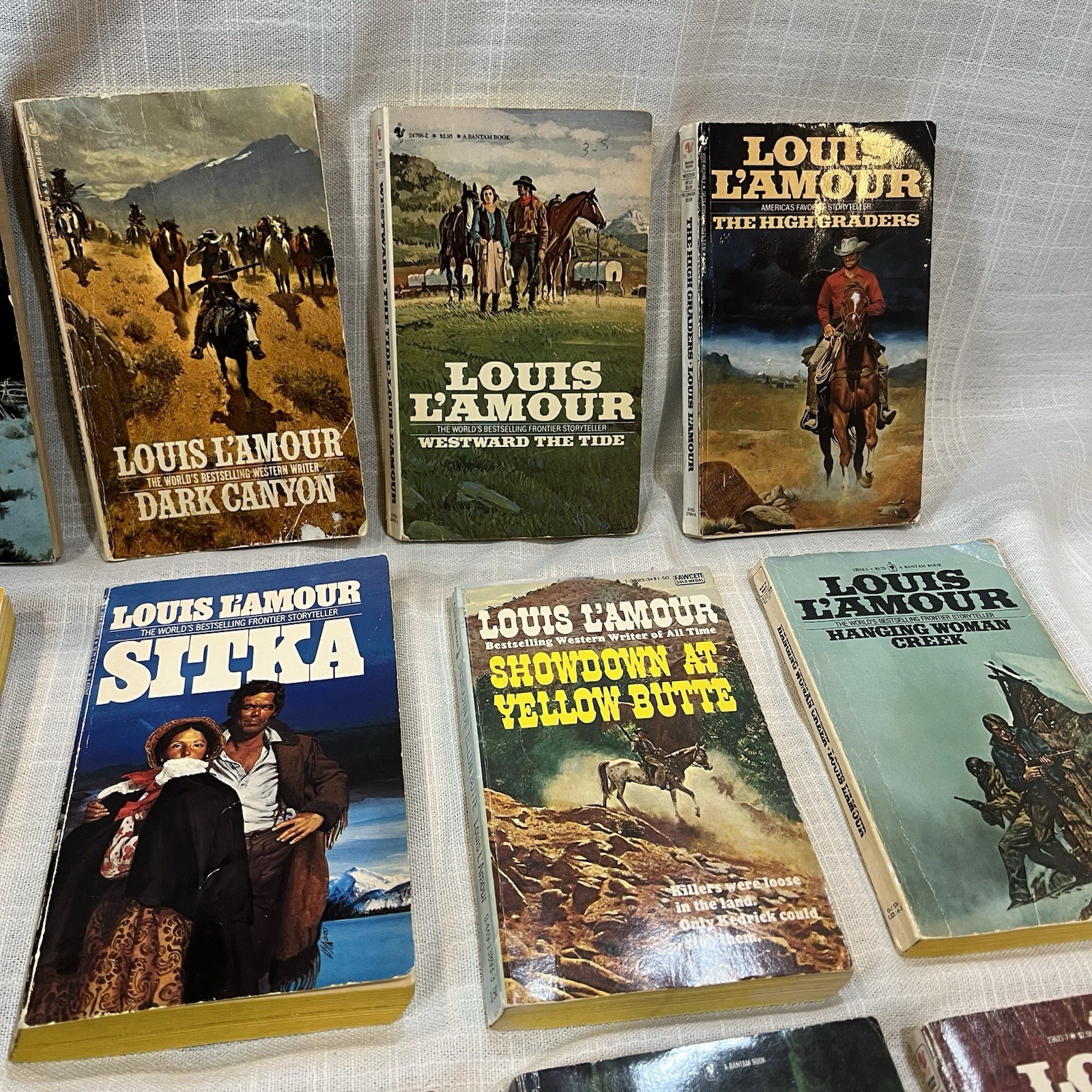Vintage Louis L’Amour LOT of 24 Western Paperback Books