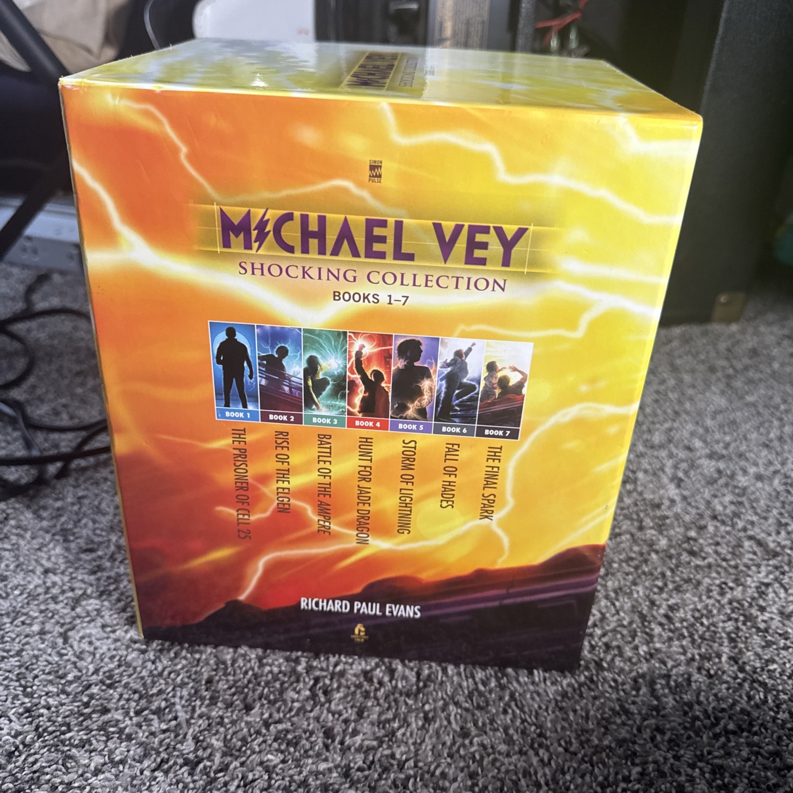 Michael Vey Shocking Collection Books 1-7 (Boxed Set) : Michael Vey, Michael Vey