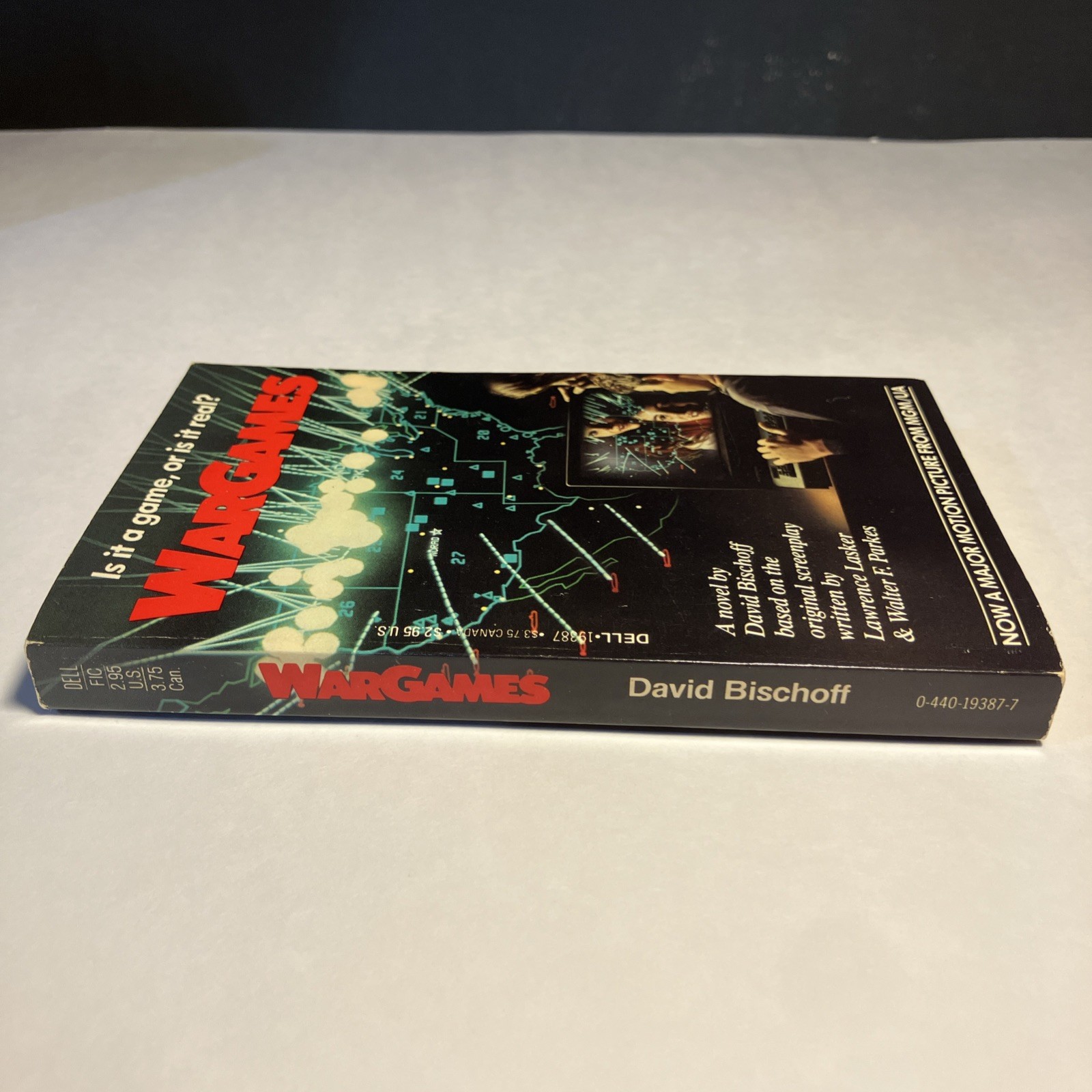 War Games by David Bischoff 1983 1st Printing Very Good See Pics For Condition