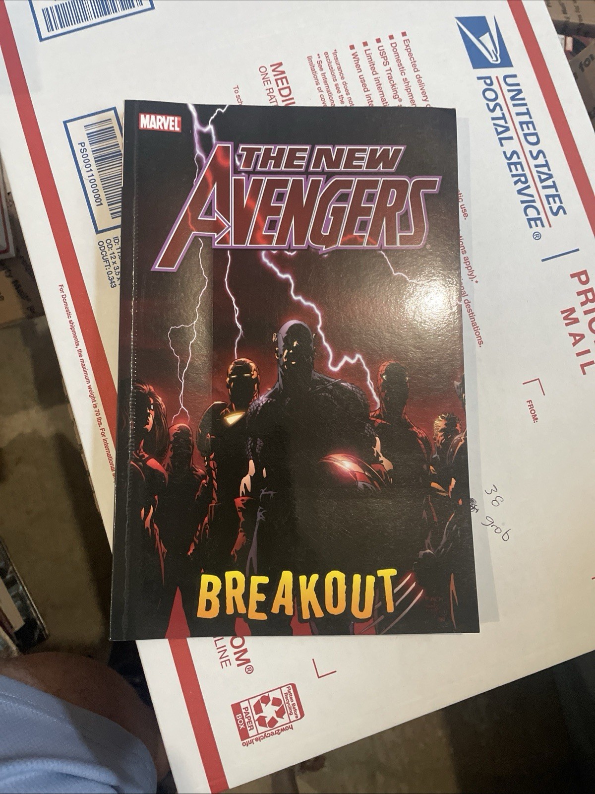 The New Avengers Volume 1 Breakout TPB Marvel Brian Michael Bendis