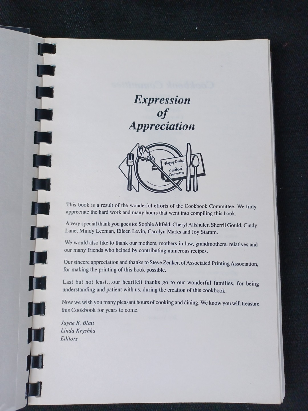Kol Tikvahs Cooks Jewish recipe Paperback Binder 132 pages 1996