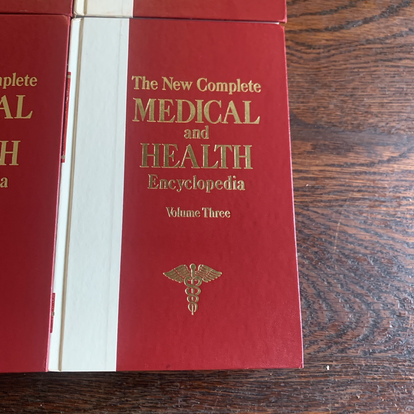 The New Complete Medical & Health Encyclopedia 4 Vol. SET 1982 Hardback Cover
