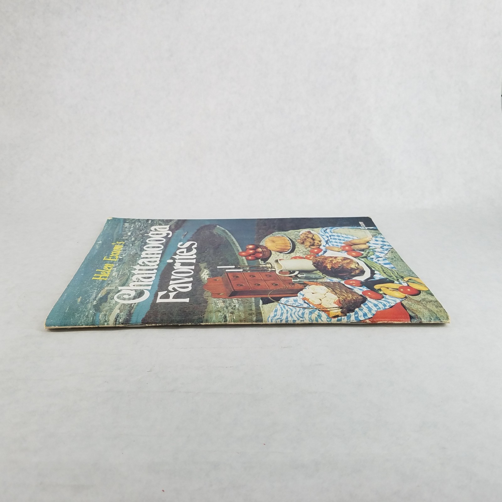 Helen Exum’s Chattanooga Favorites TN 1974 Illustrated – News-Free Press