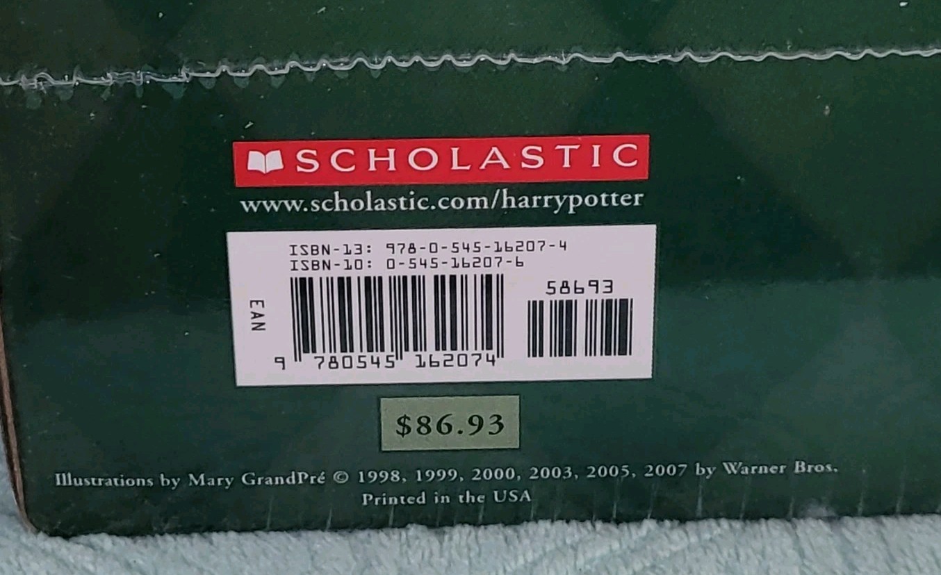 Harry Potter The COMPLETE SERIES JK Rowling Box Set Books & HOGWARTS NEW SEALED
