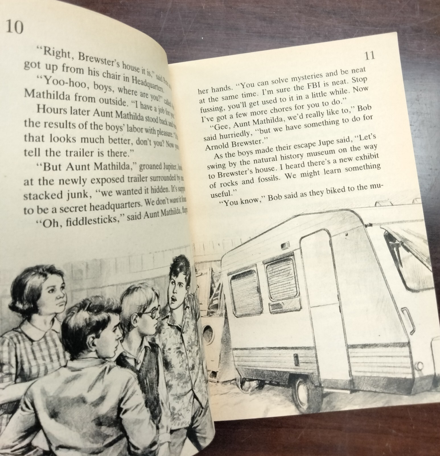 Three Investigators The Case of the Dancing Dinosaur Find Your Fate RH#2 Estes