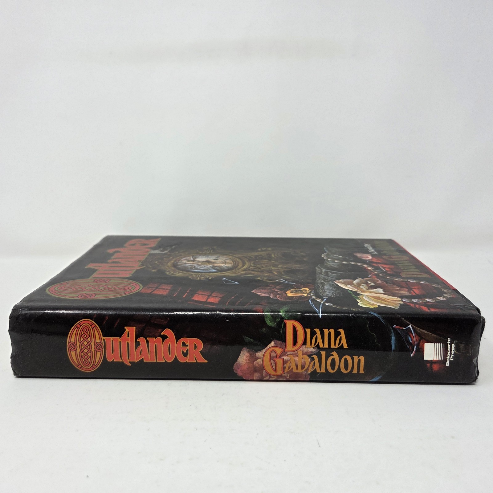 Outlander Diana Gabaldon 1991 BCE Hardcover Dust Jacket