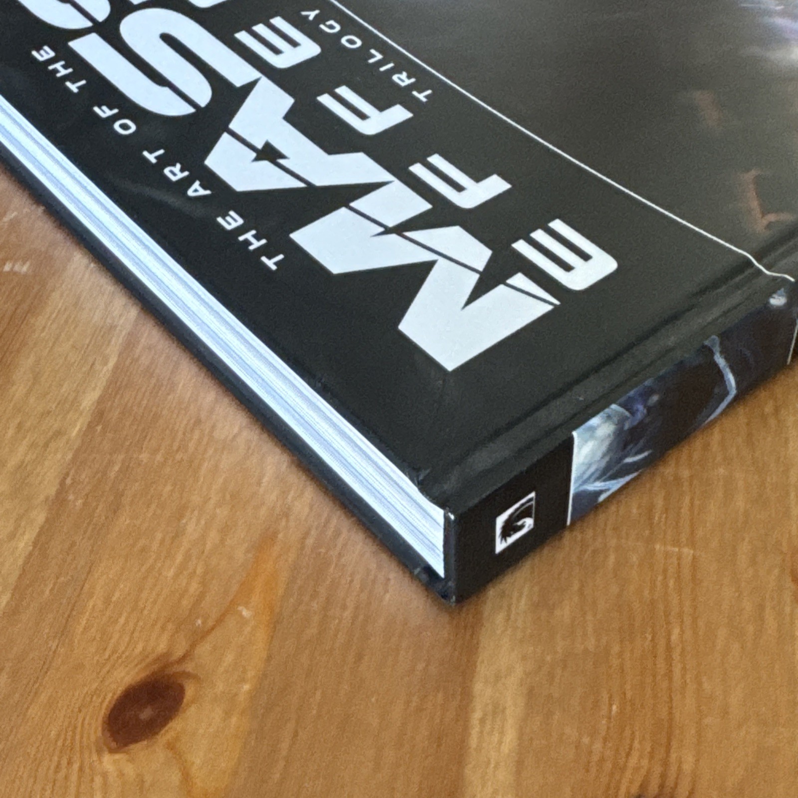 The Art of the Mass Effect Trilogy Expanded Edition Bioware Hardcover Good Cond.
