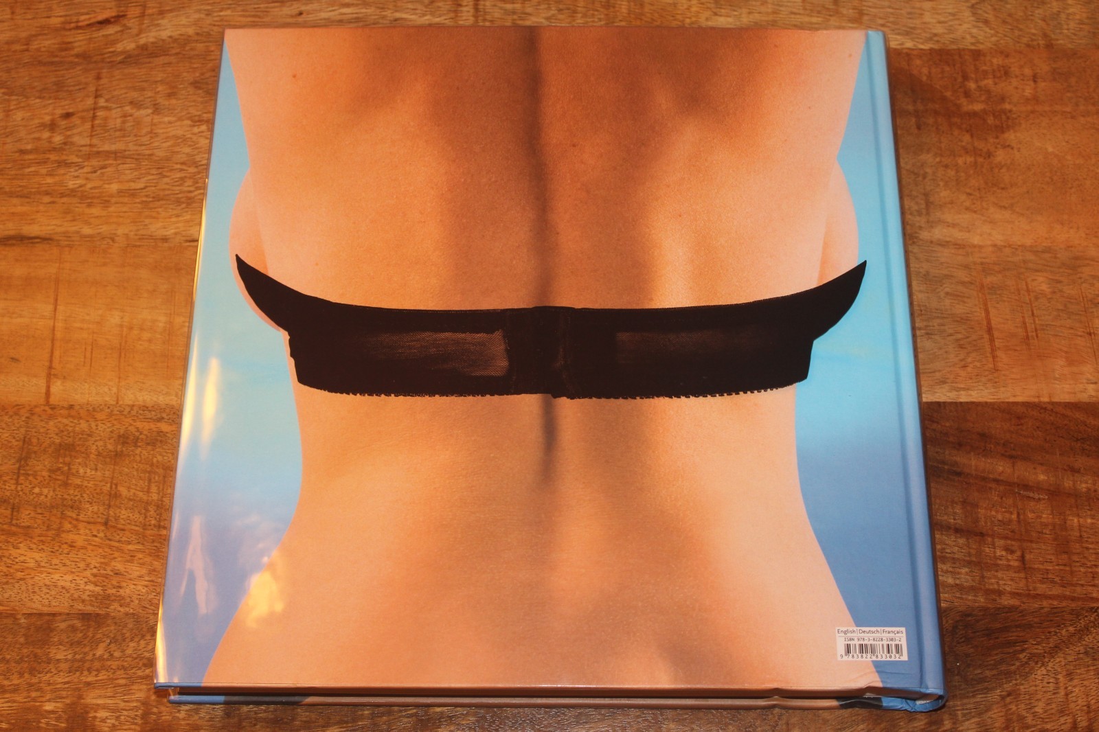 The Big Book of Breasts by Dian Hanson (Hardcover, 2022)