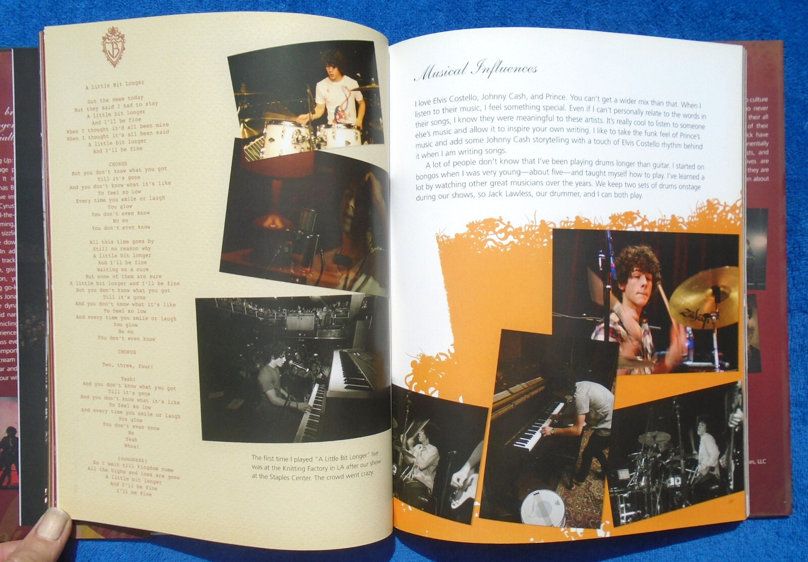 JONAS BROTHERS “Burning Up” ©2008 Hardcover 146 pages New Condition