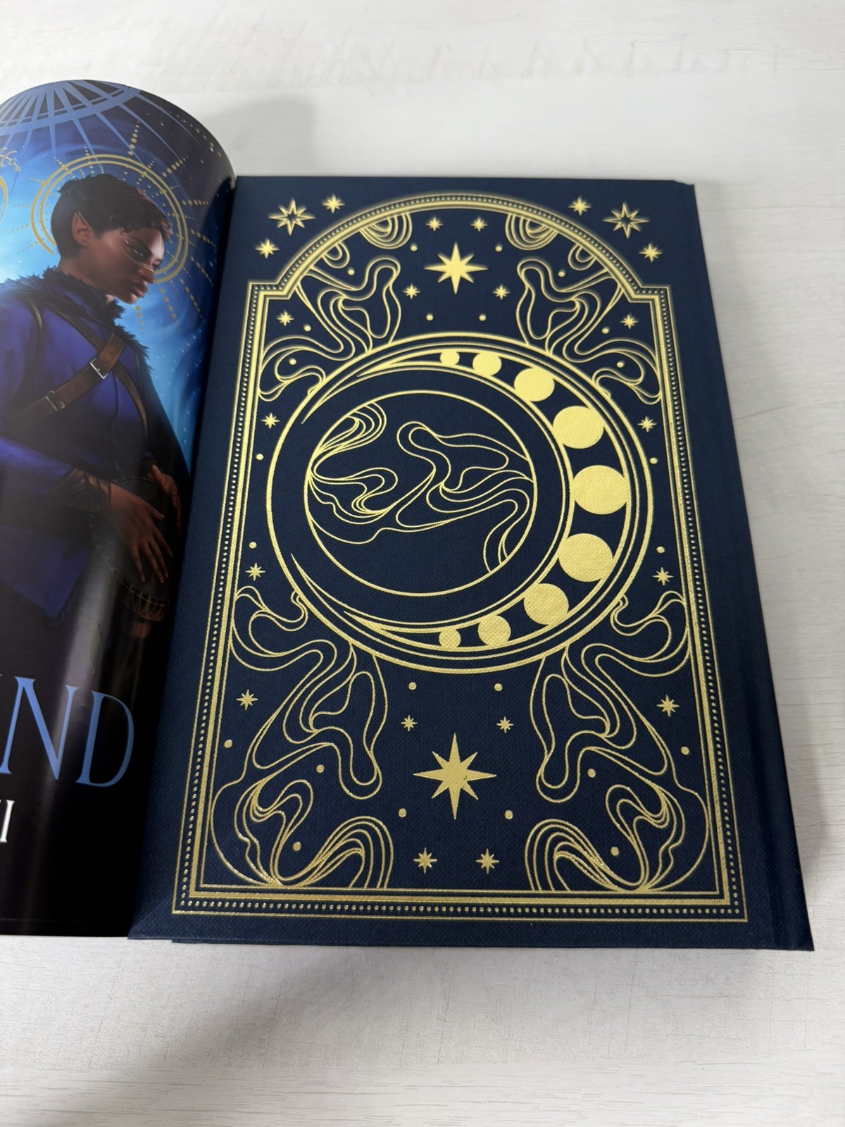 Faebound by Saara El-Arifi FairyLoot Signed Exclusive Edition Sprayed Edges