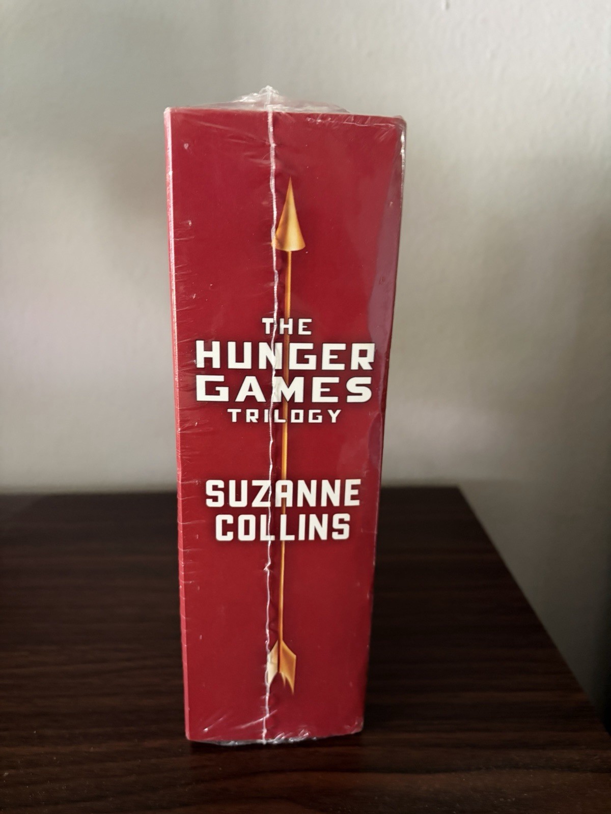 NEW The Hunger Games Trilogy Box Set Suzanne Collins (Paperback, 3-Book)