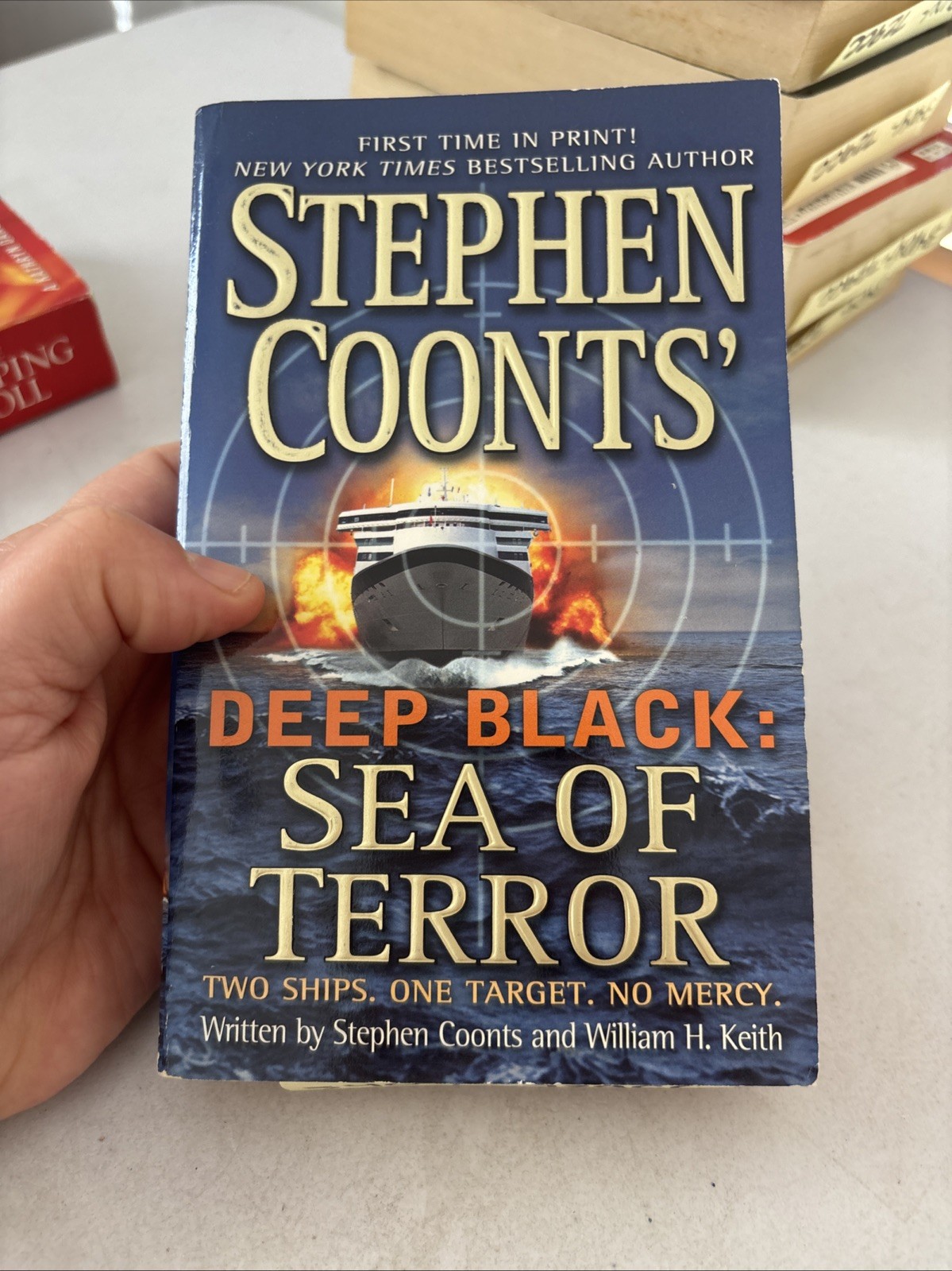 Lot of 10 Mystery and Thrillers – Mixed Authors – FREE SHIPPING