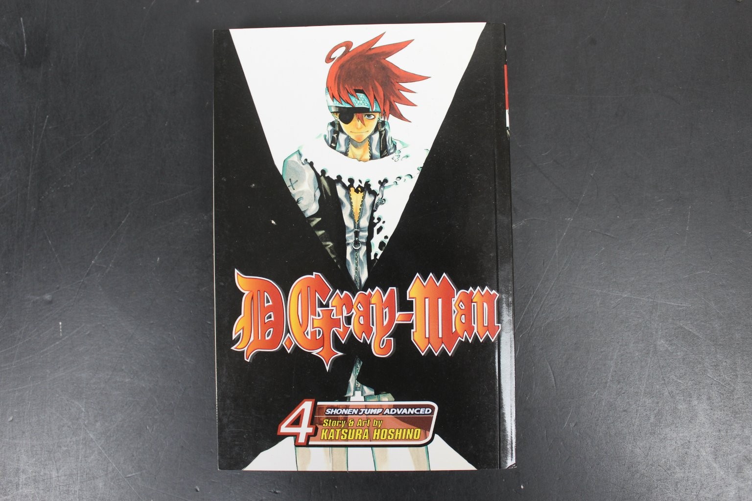 D.Gray-Man Vol 4 Katsura Hoshino 2007 Shonen Jump Manga VIZ Media ~VG