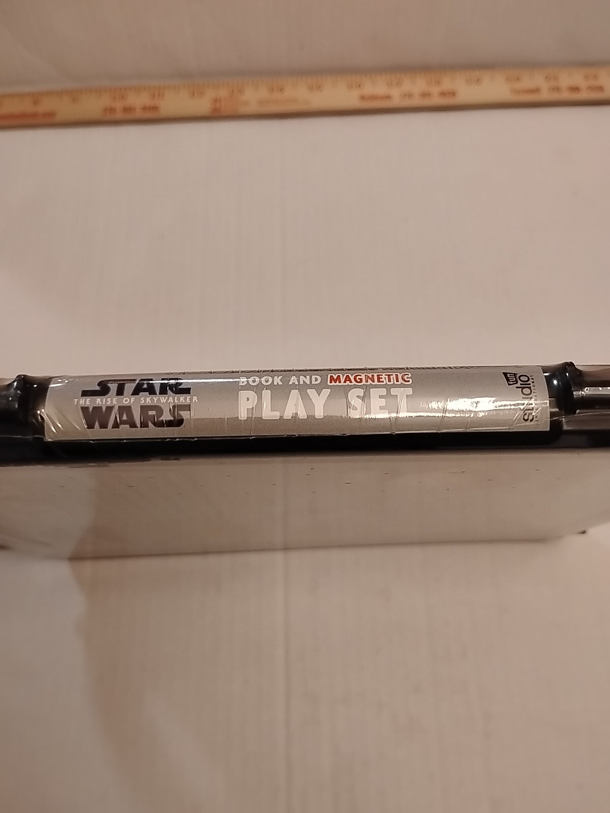 Star Wars The Rise of Skywalker 23 Magnet Playset Activity Book New Sealed