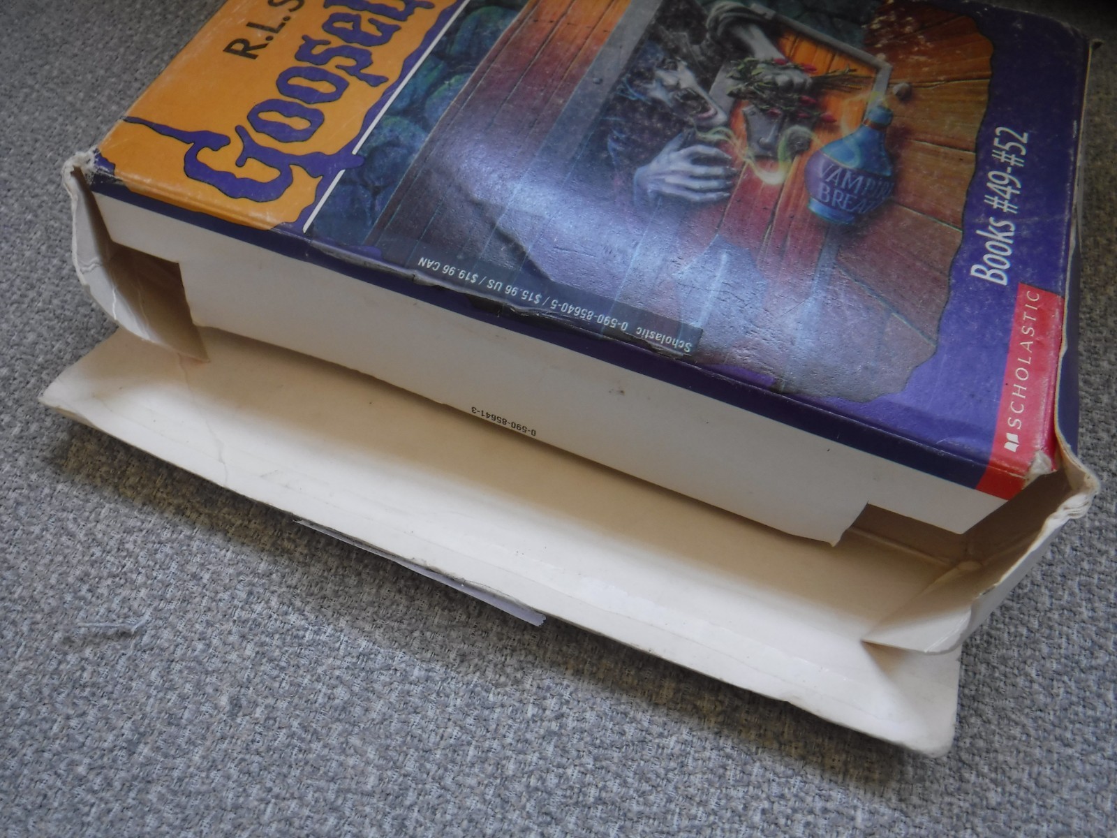 RL Stine Goosebumps Box Set #49 – #52 (missing #51) damage Collectible Paperback