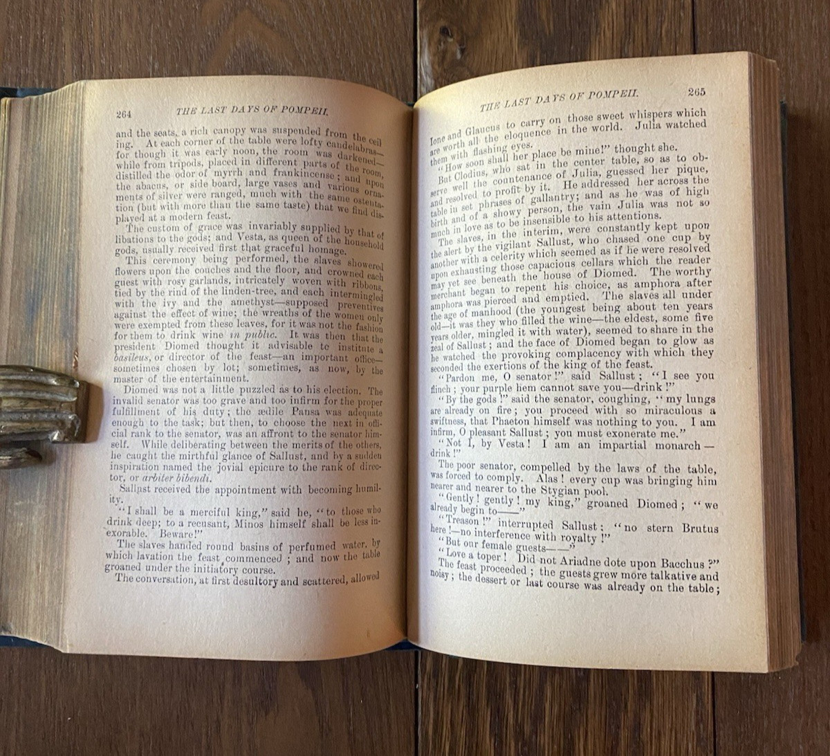 The Last Days of Pompeii by Sir E Bulwer-Lytton Published by Lupton Hardcover