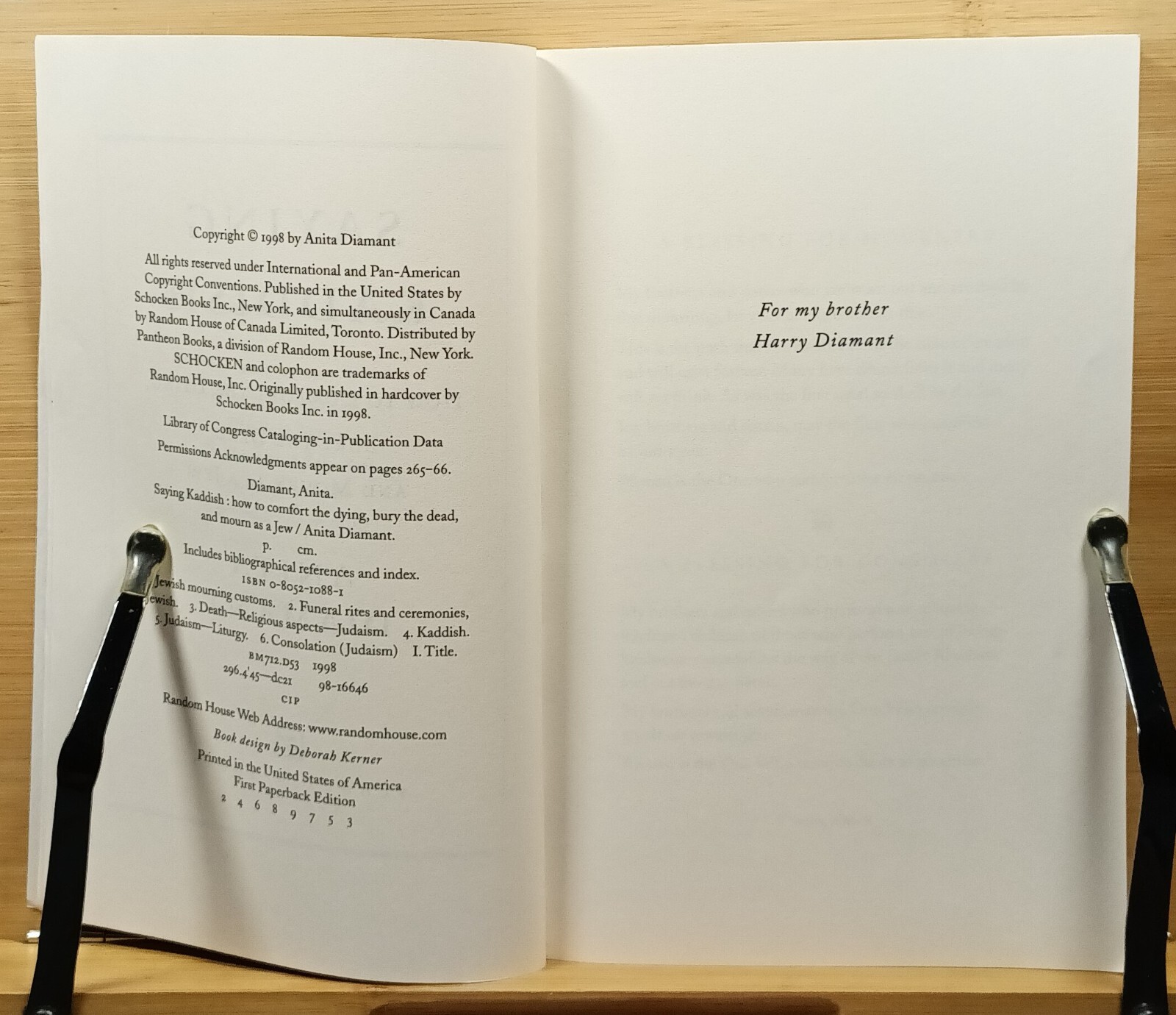 Saying Kaddish: How to Comfort the Dying, Bury the Dead, and Mourn as a Jew by