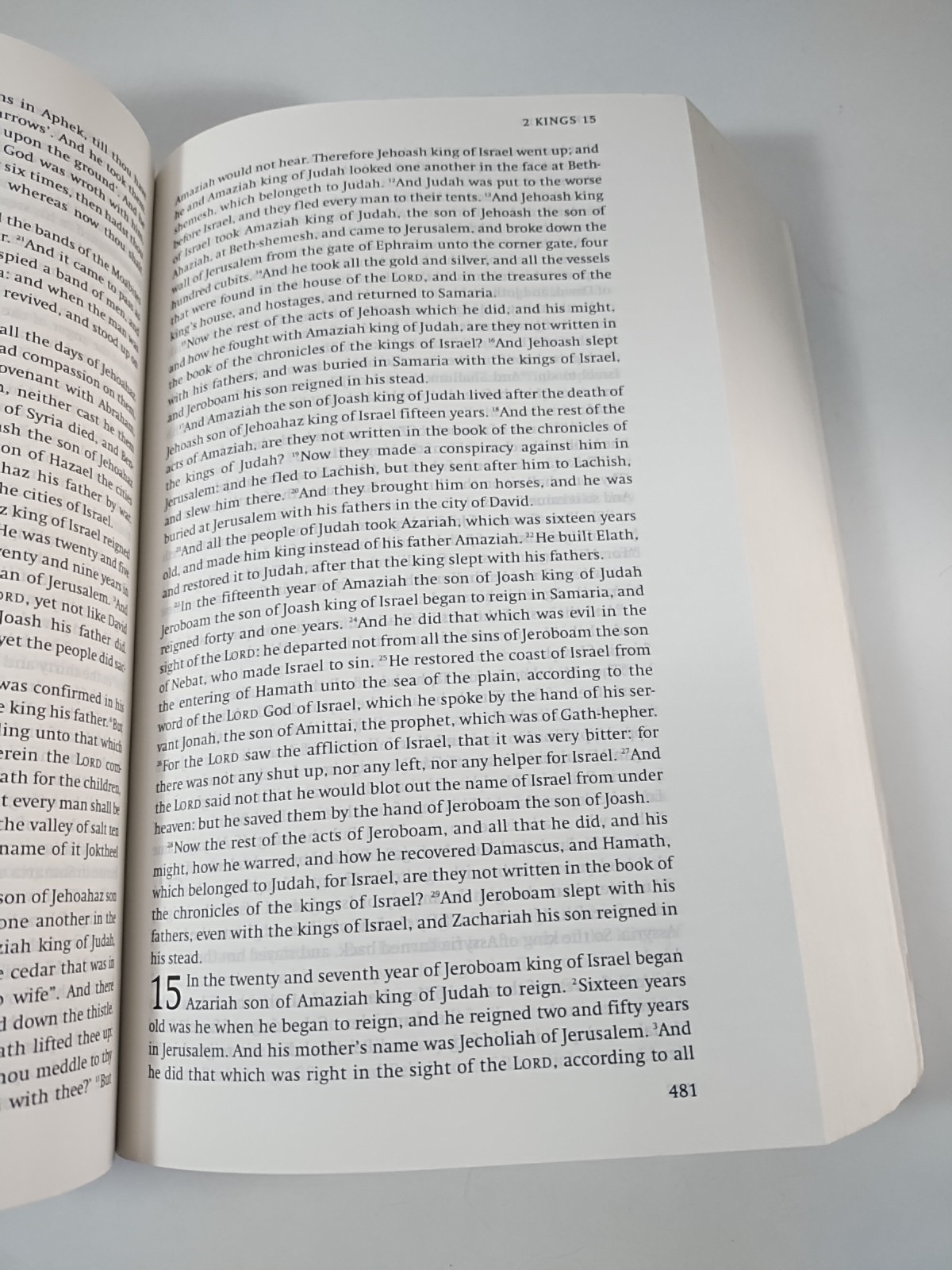 The Bible: King James Version with the Apocrypha (English)Edited by David Norton