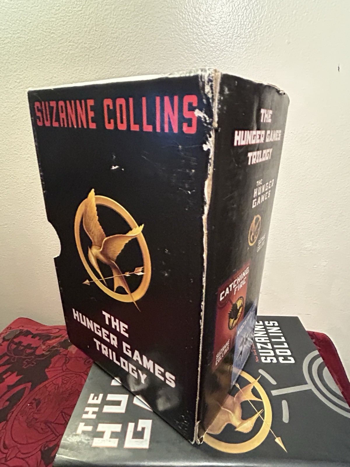 The Hunger Games Trilogy Scholastic Boxed Set Hardcover Suzanne Collins