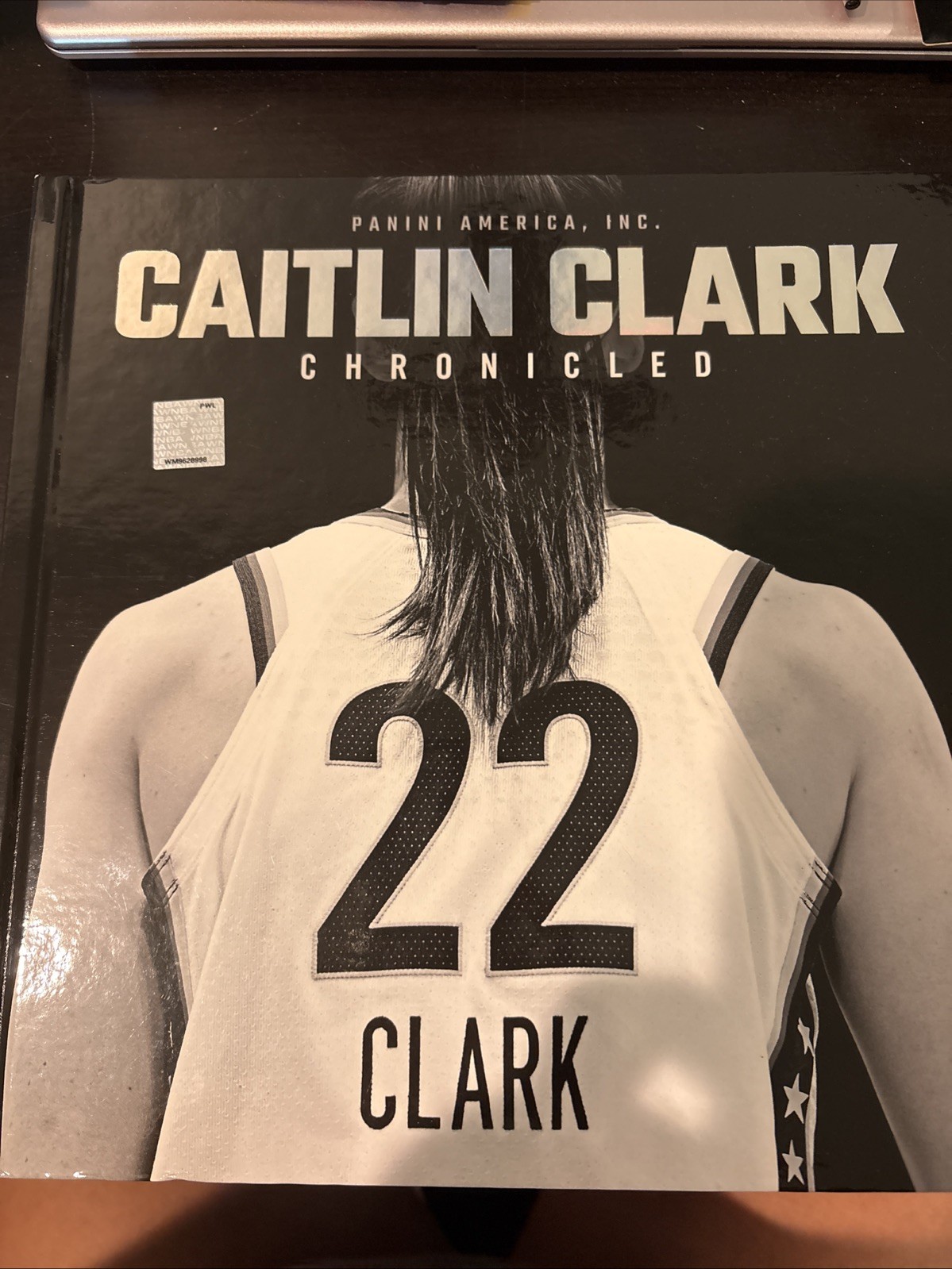 2025 Panini Caitlin Clark Chronicles Exclusive Hardcover Book Only No Cards