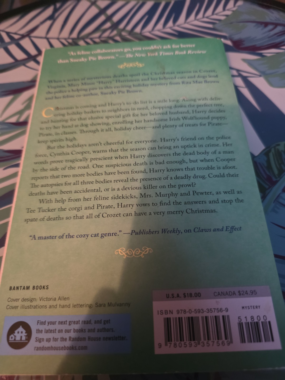 Hiss Tell: A Mrs Murphy Mys – VERY GOOD