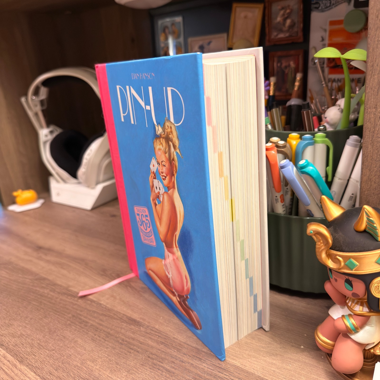 365 Day-by-Day Pin-Ups Dian Hanson Taschen Book Full Color