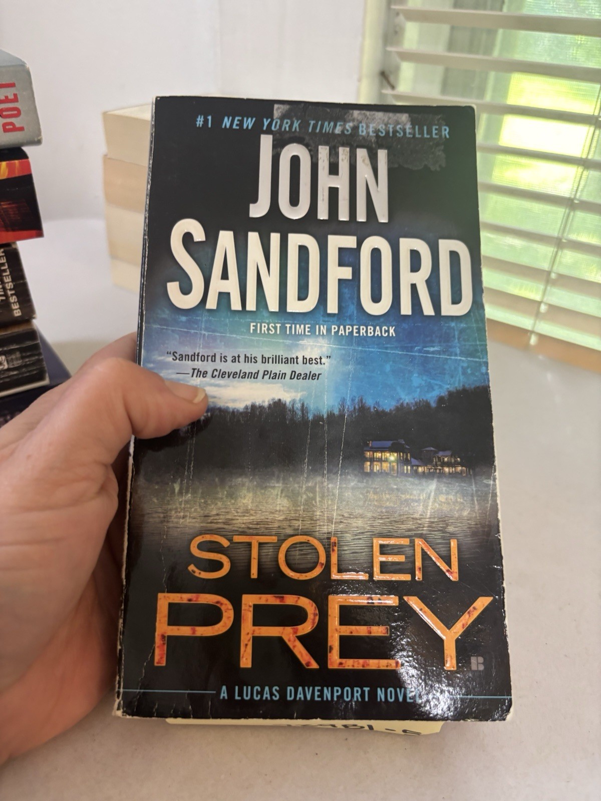 Lot of 10 – Mystery and Thrillers – Mixed Authors – FREE SHIPPING