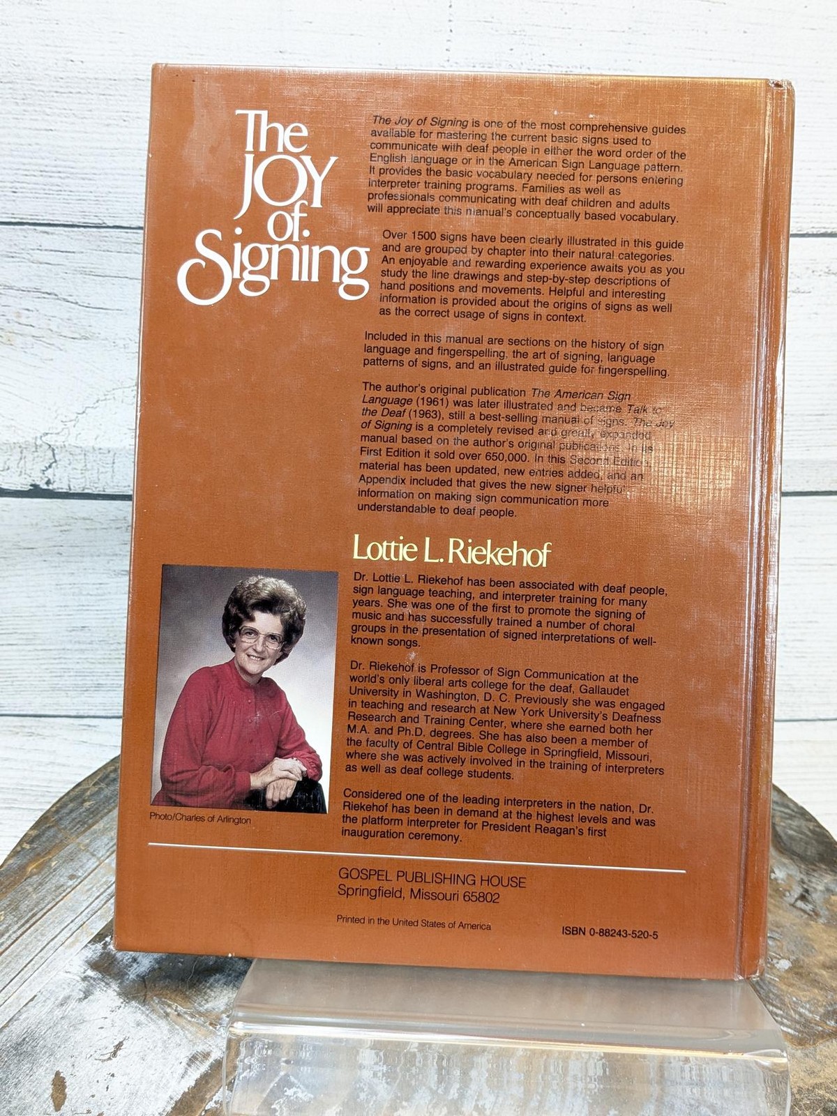The Joy of Signing: Guide for Mastering Sign Language & Manual Alphabet 1989 HC