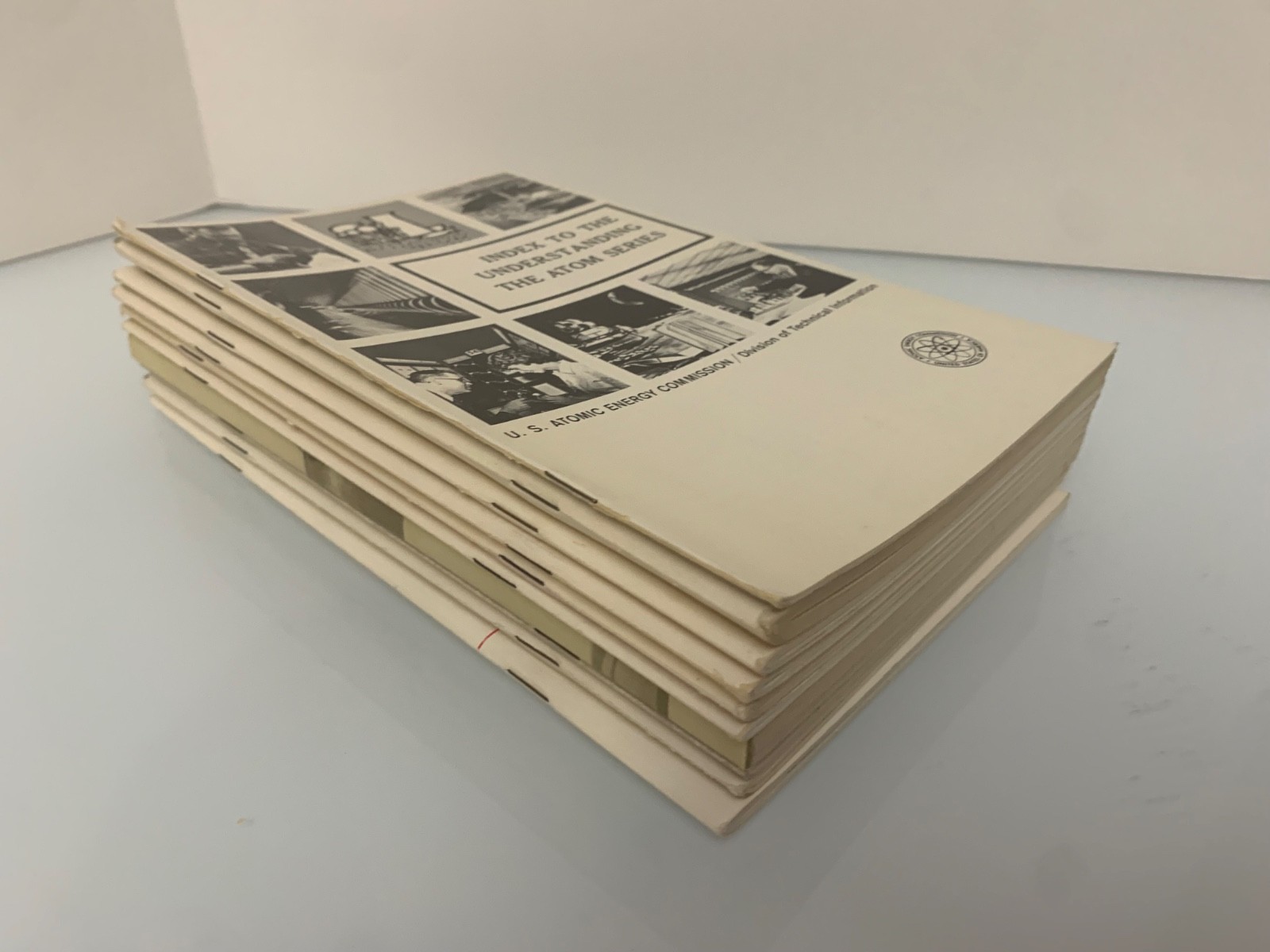 Lot of 10 US Atomic Energy Commission Booklets + Index + Publication List VG