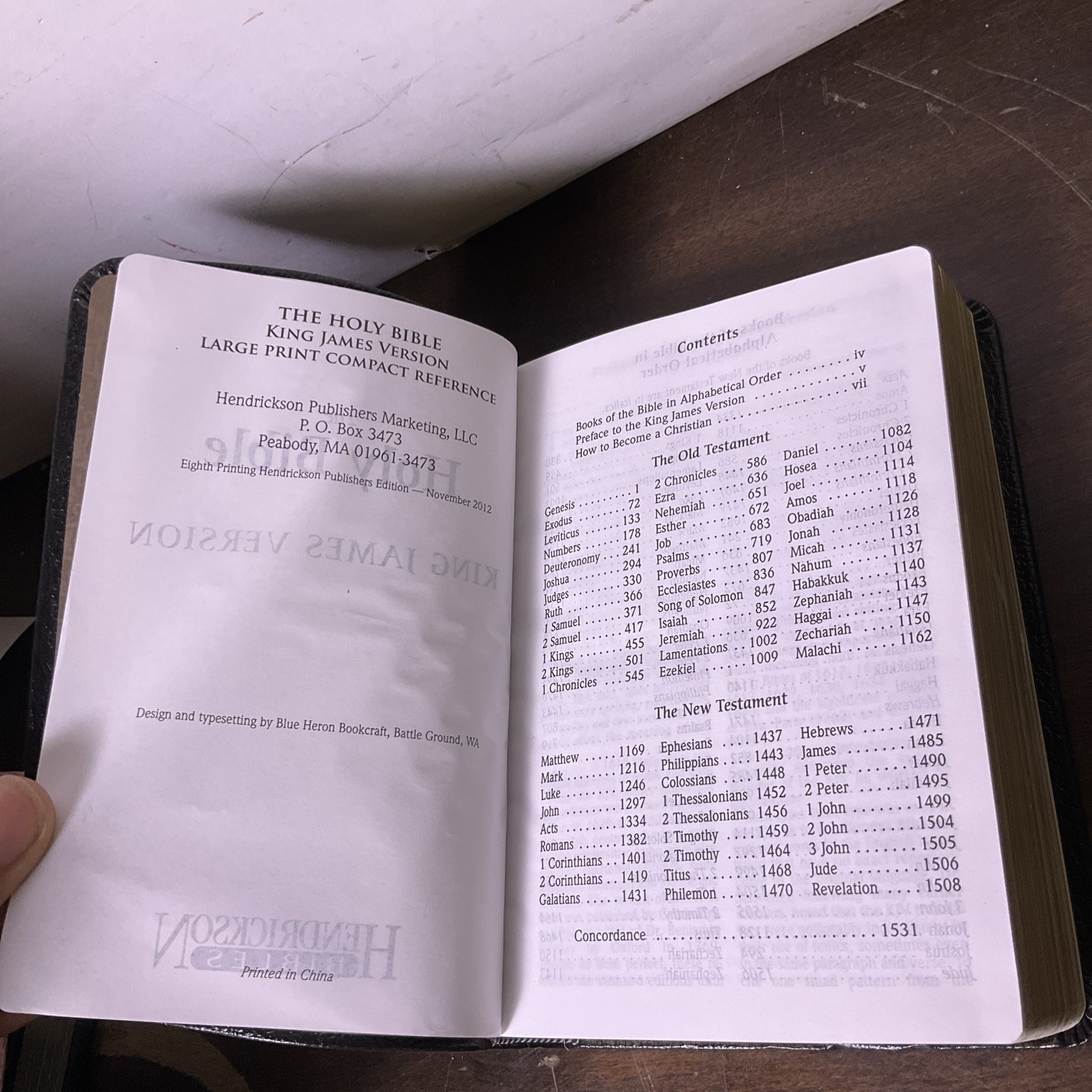 Holy Bible KJV Reference Edition Hendrickson Bibles
