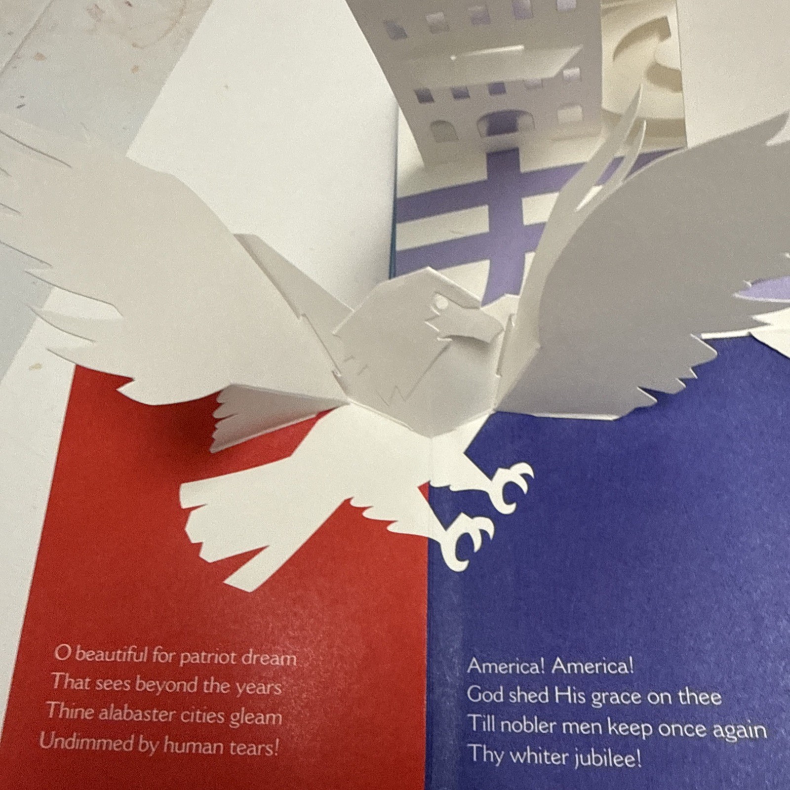 NEW VINTAGE America the Beautiful Pop-Up Book by Robert Sabuda 2004 Edition