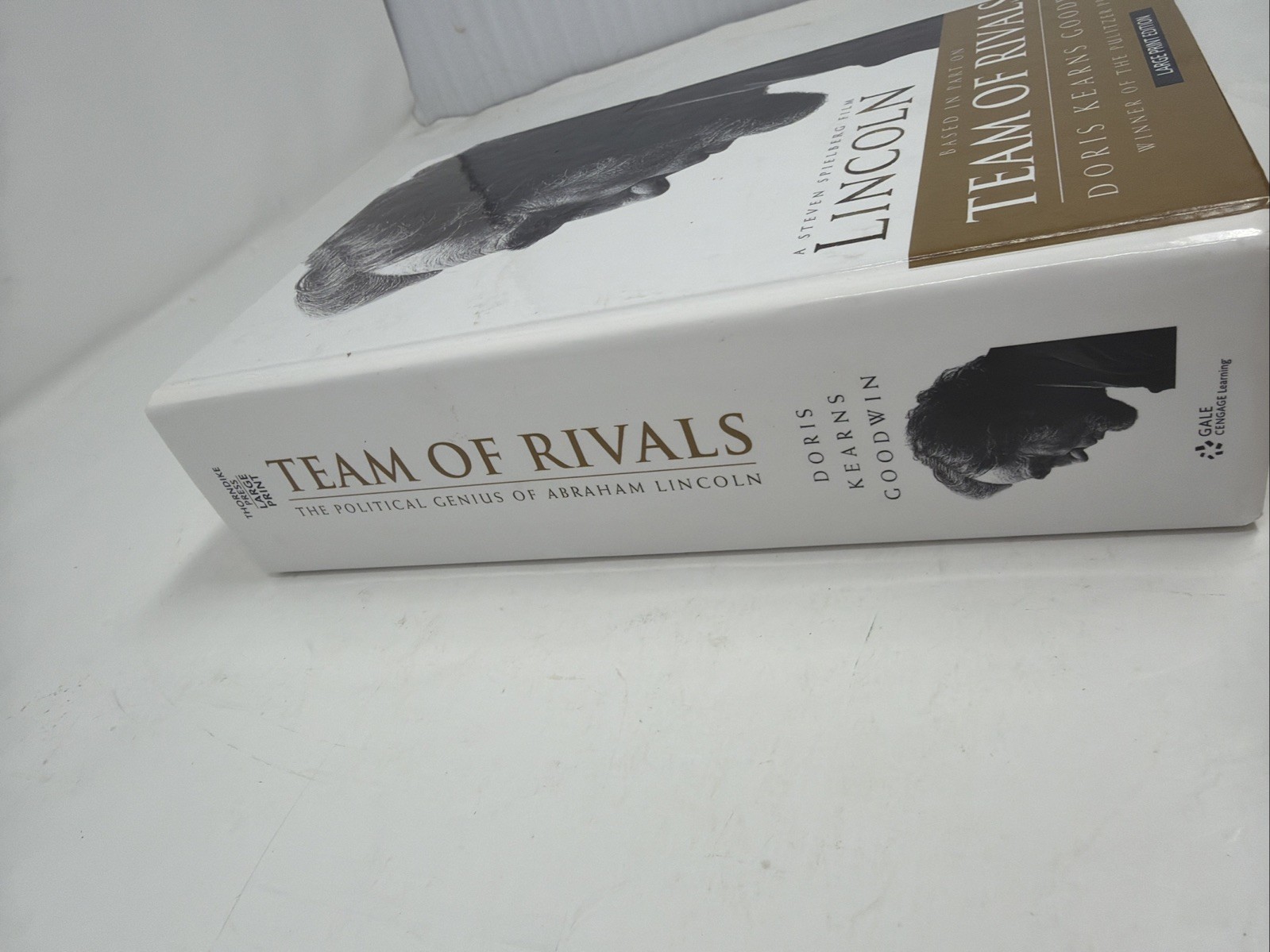 Team Of Rivals~Thorndike Press Large Print By DORIS KEARNS GOODWIN~Hardcover VGC