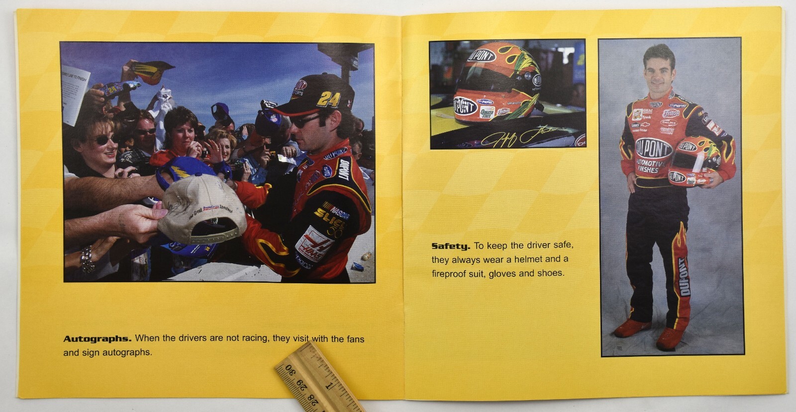 Racing with NASCAR – Paperback PB Jeff Gordon – Bendon Publishing – 2002 LN