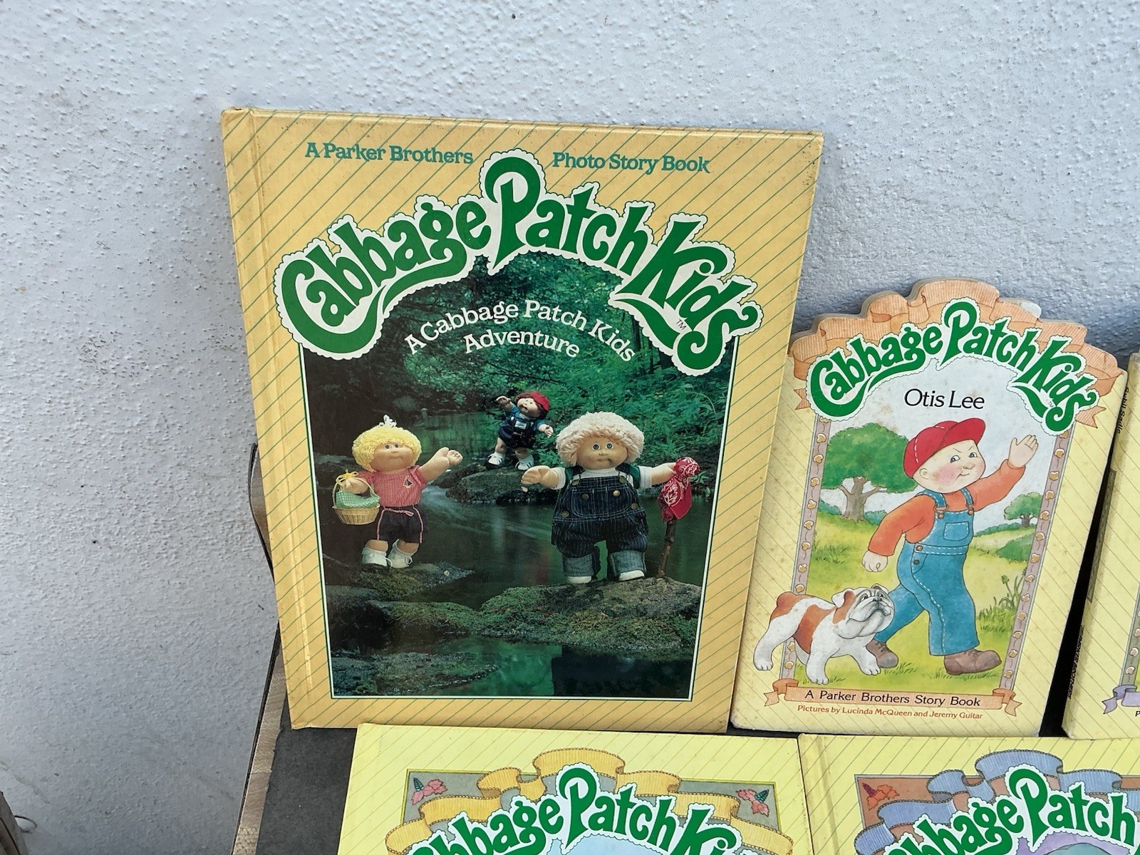 Vintage Cabbage Patch Kids Books Lot of 8 Hardcover Parker Brothers