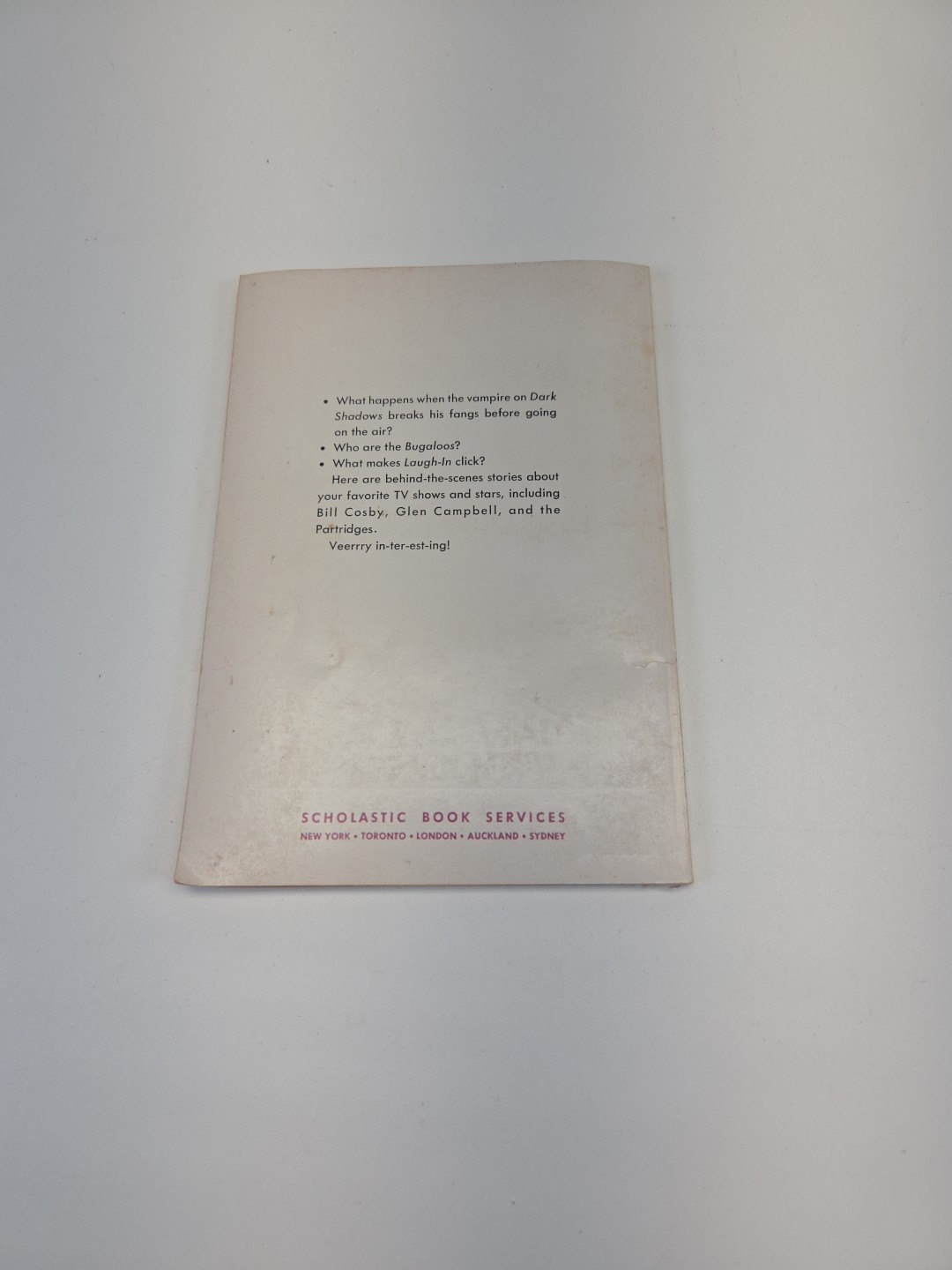 TV Favorites by Linda Beech 1971 ~ Dark Shadows Partridge Glen Cambell