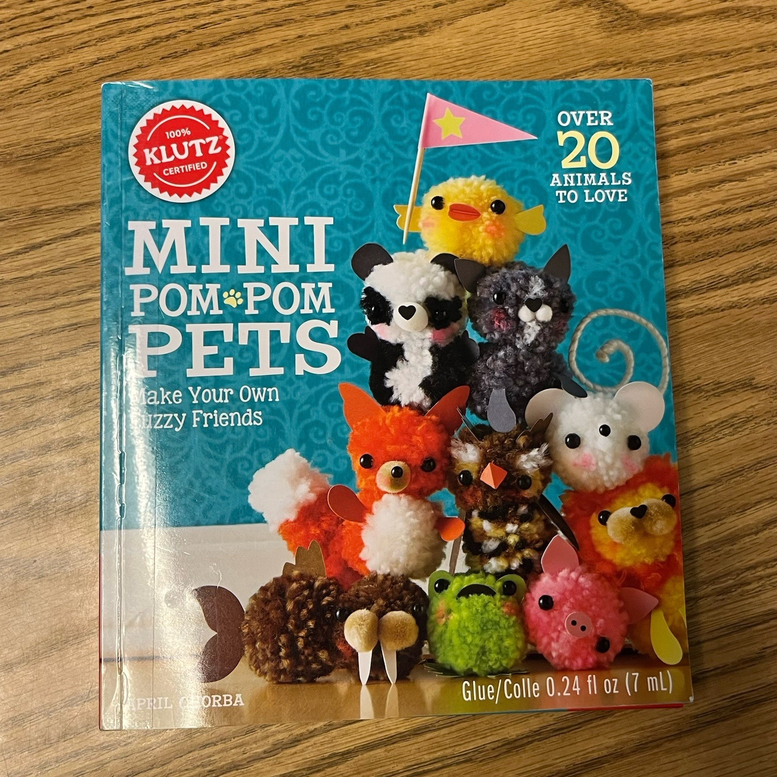 New Klutz Mini Pom-Pom Pets book and kit arts and crafts activities kids