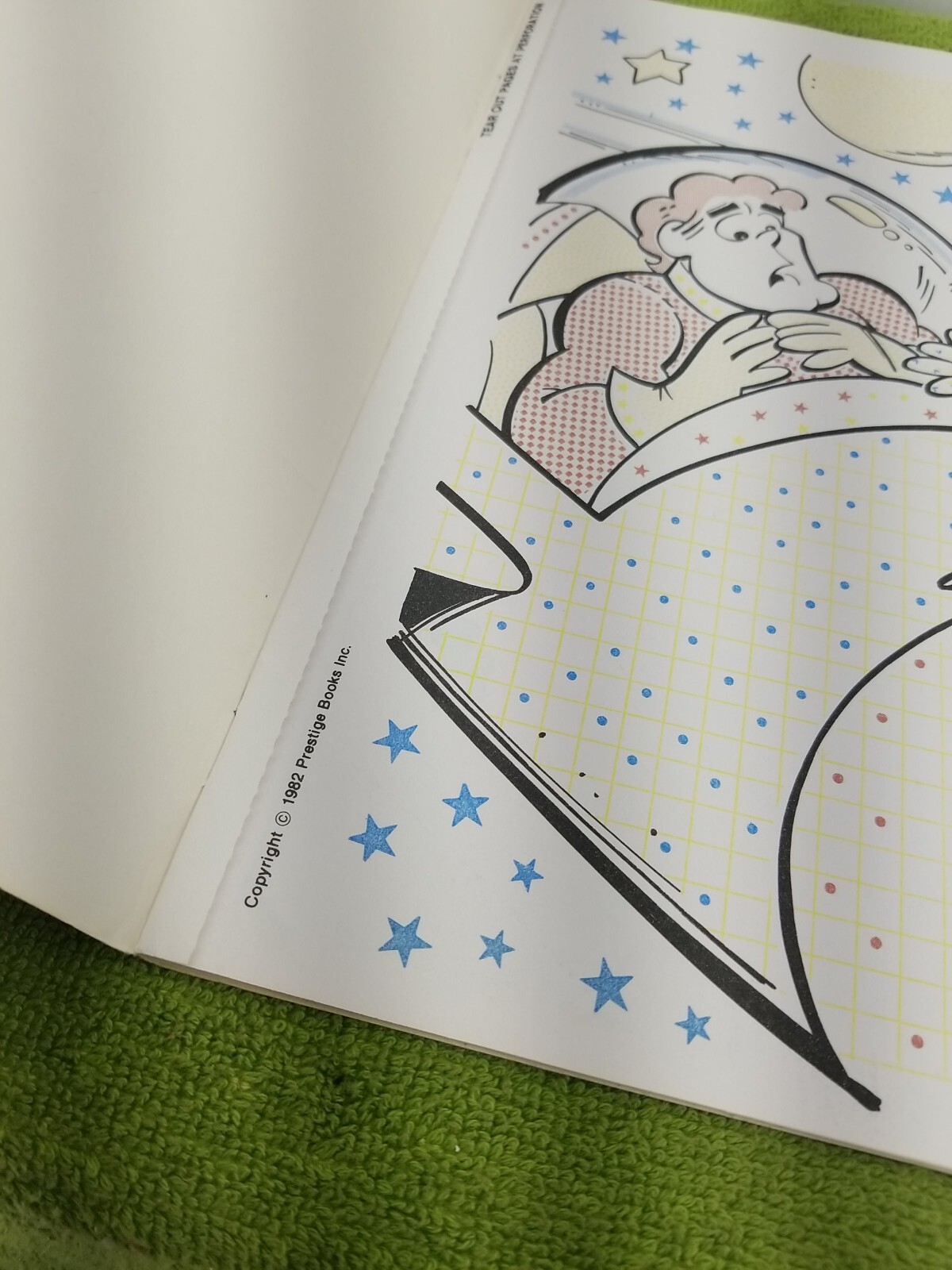 Paint with Water outer space Prestige 1982 Coloring/Activity Book 5 pages missng