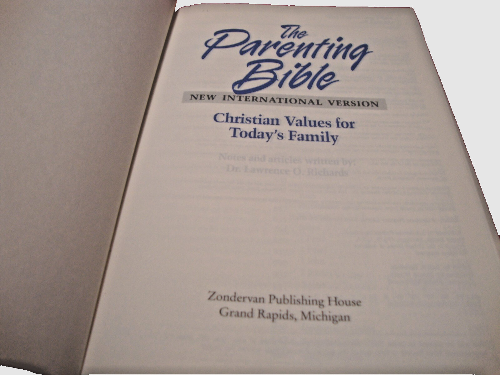 The Parenting Bible New International Version Christian Values HC 1994 P5