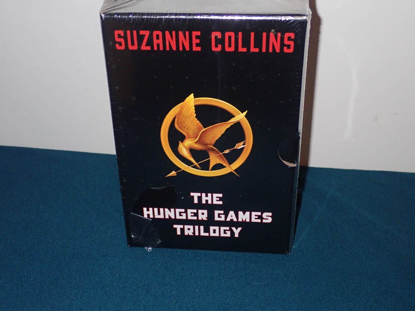 The Hunger Games Trilogy Boxed Set by Suzanne Collins, Brand New Sealed