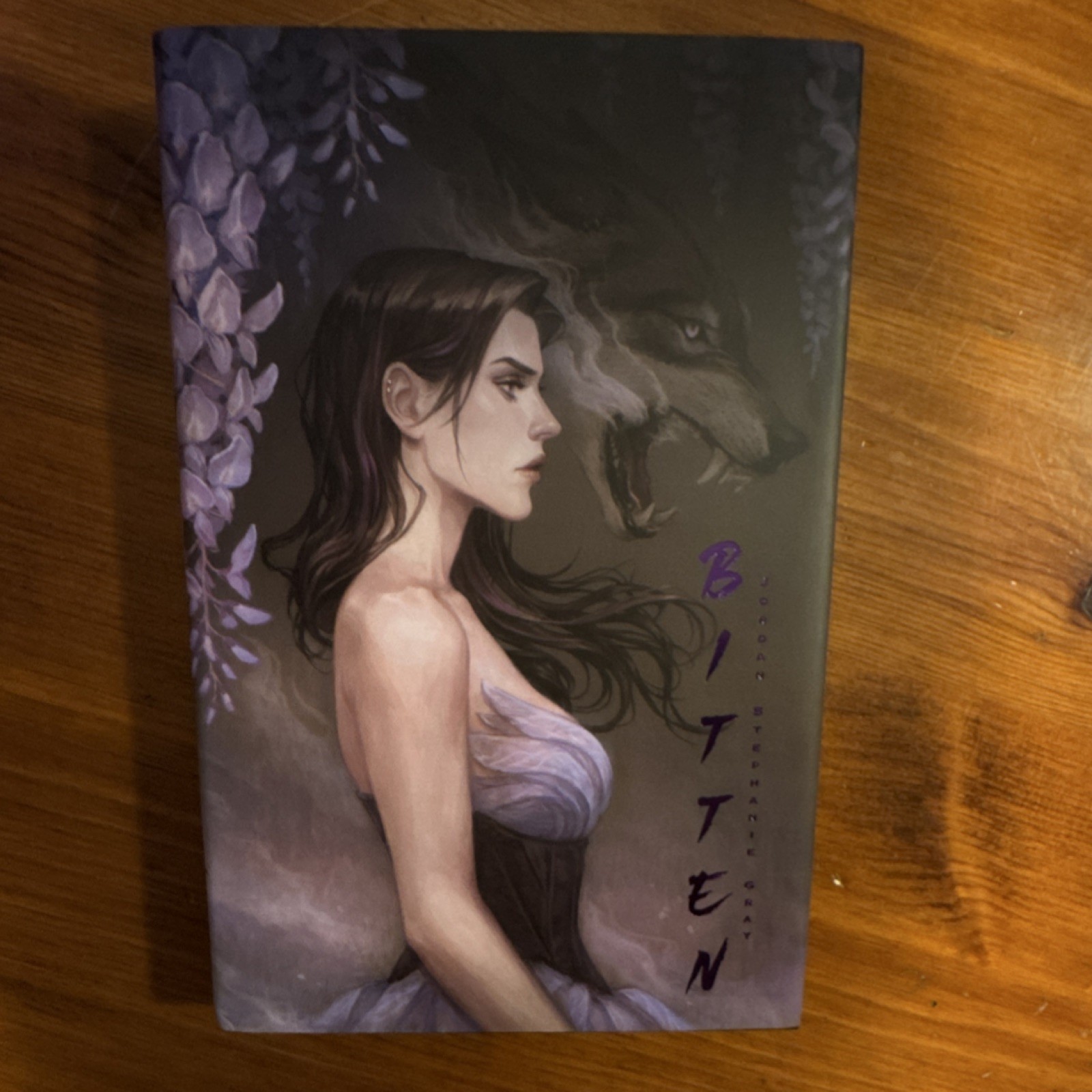 SPECIAL LILAC LIBRARY Bitten by Jordan Stephanie Gray Hardcover
