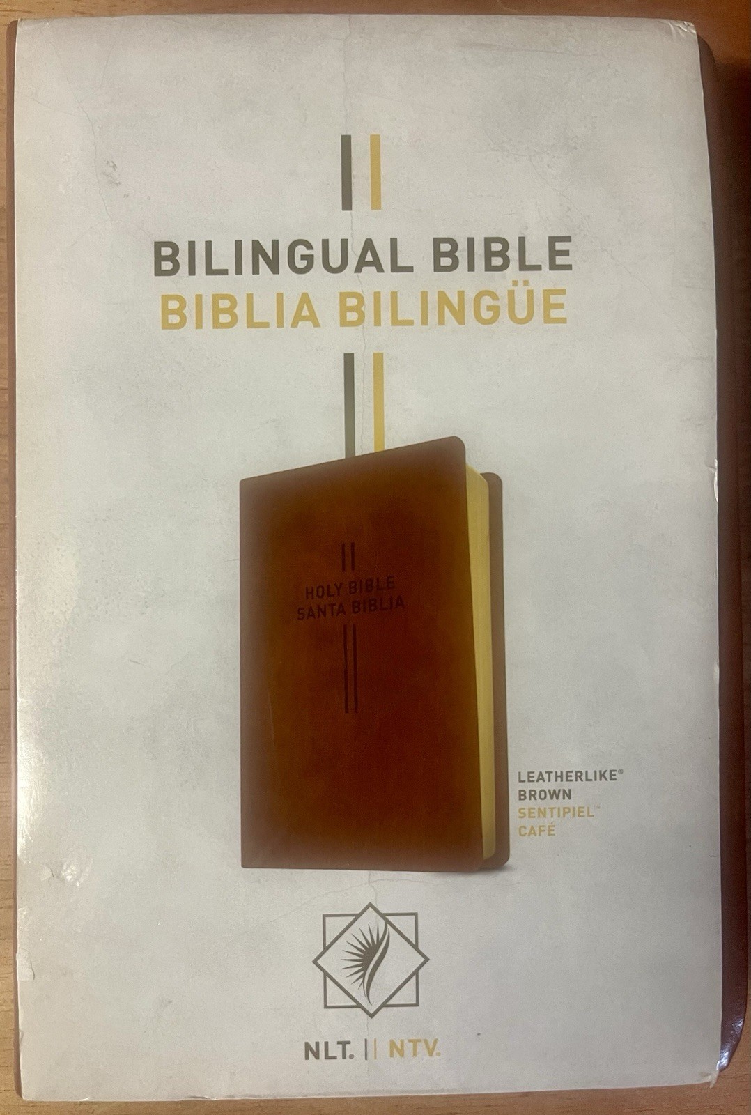 Santa Biblia/ Holy Bible : New Living Translation, Leatherlike, Brown Bilingual