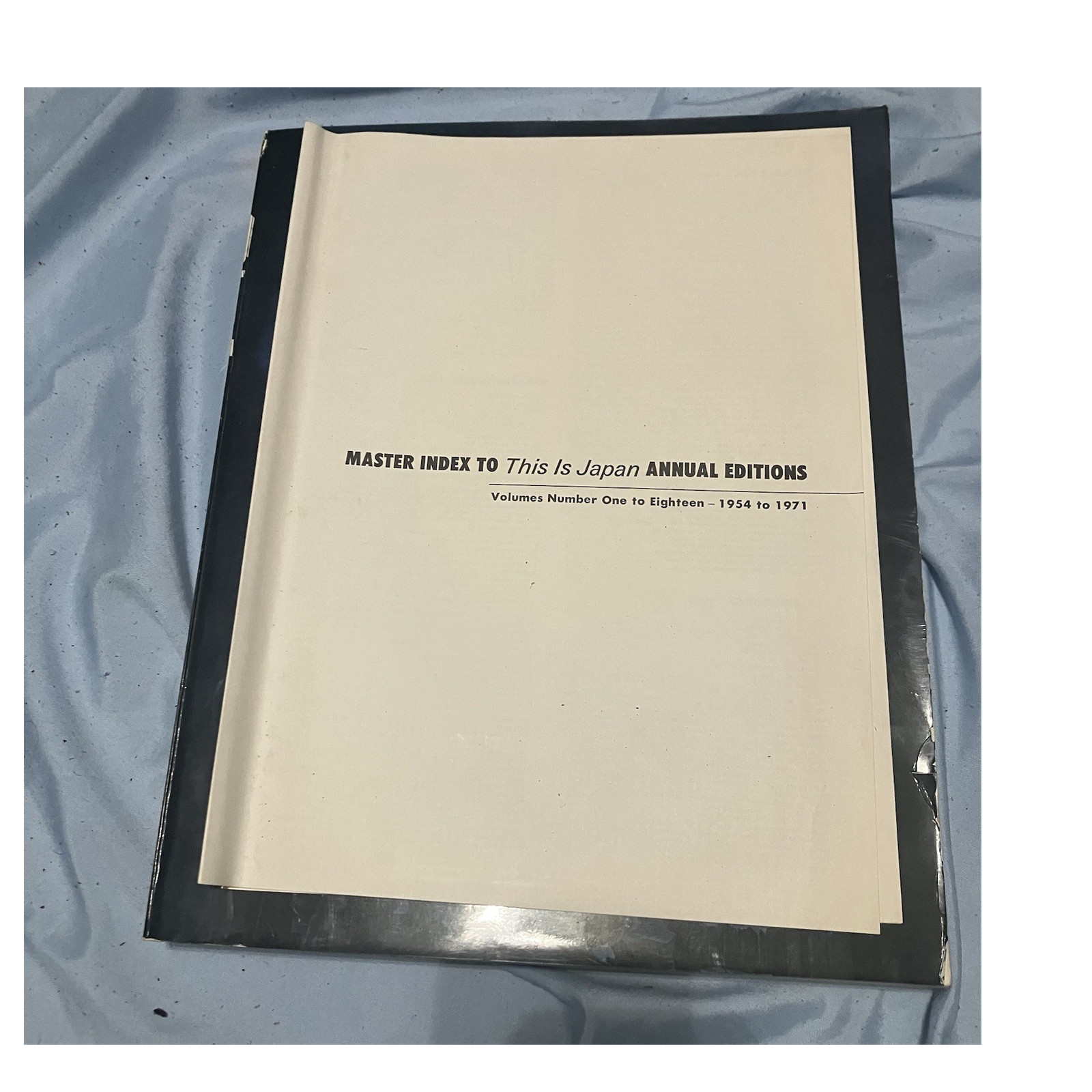 This Is Japan No. 17 (1969) Asahi Shimbun Hardcover Illustrated w/ Slipcase
