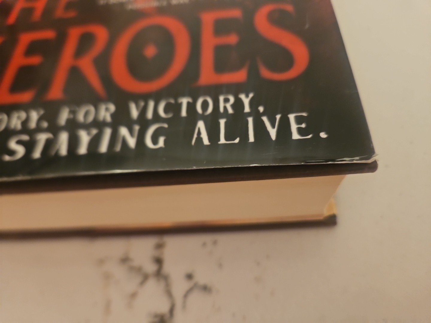 The Heroes by Joe Abercrombie 2011 1st/1st US Edtion Hardcover : VG
